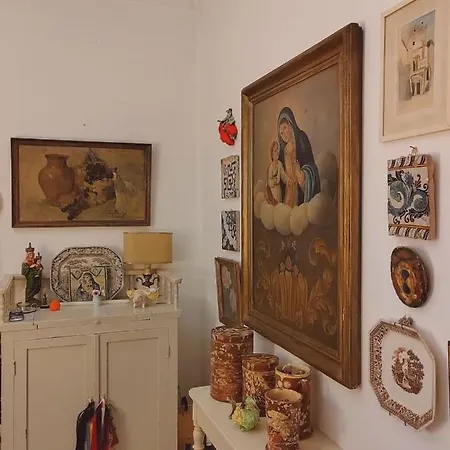 וילה Palatonella