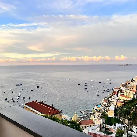 וילה Palatonella